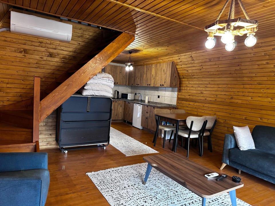 Comfort Bungalow, Microwave, Mountain View | Living area | Flat-screen TV