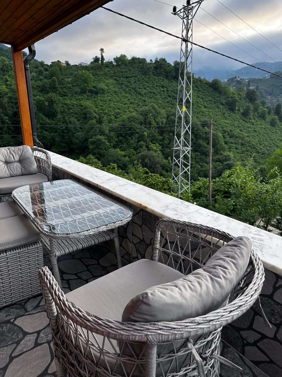Comfort Bungalow, Microwave, Mountain View | Property grounds
