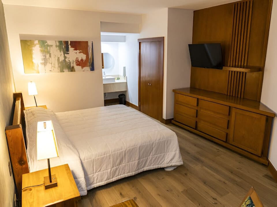 Standard Single Room | In-room safe, free WiFi, bed sheets