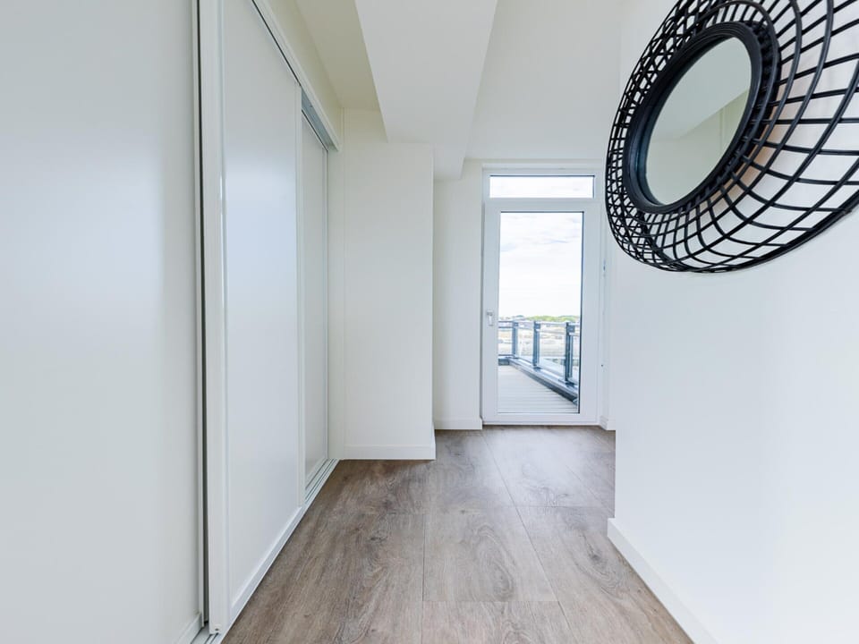 House | Reception