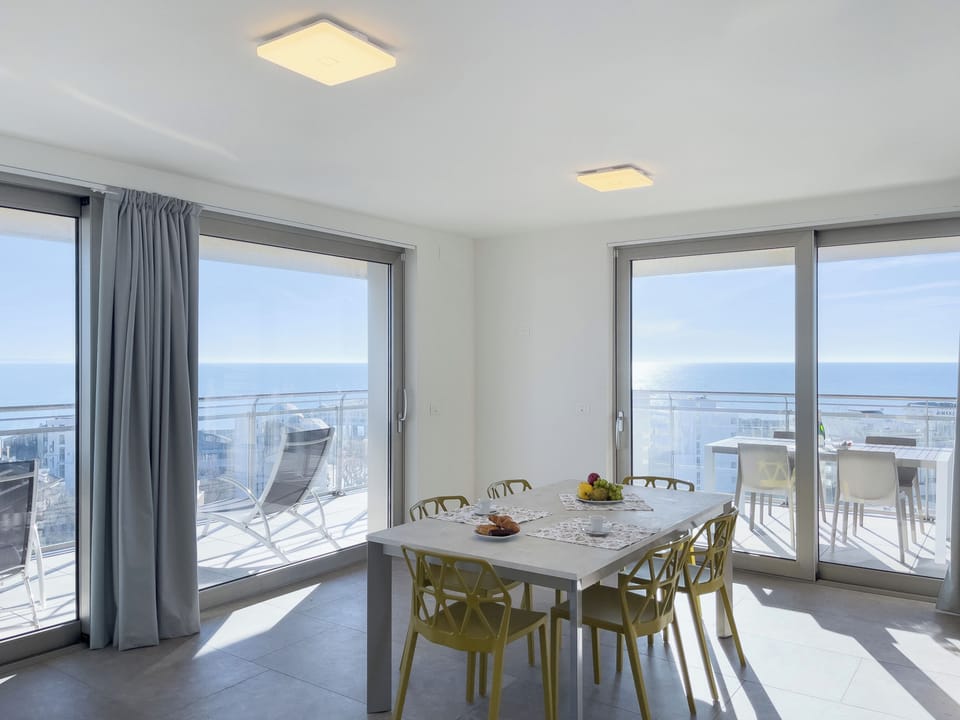 Apartment, 2 Bedrooms, Balcony, City View | Balcony