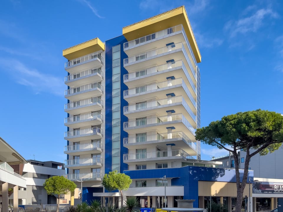 Apartment, 2 Bedrooms, Balcony, City View | Exterior
