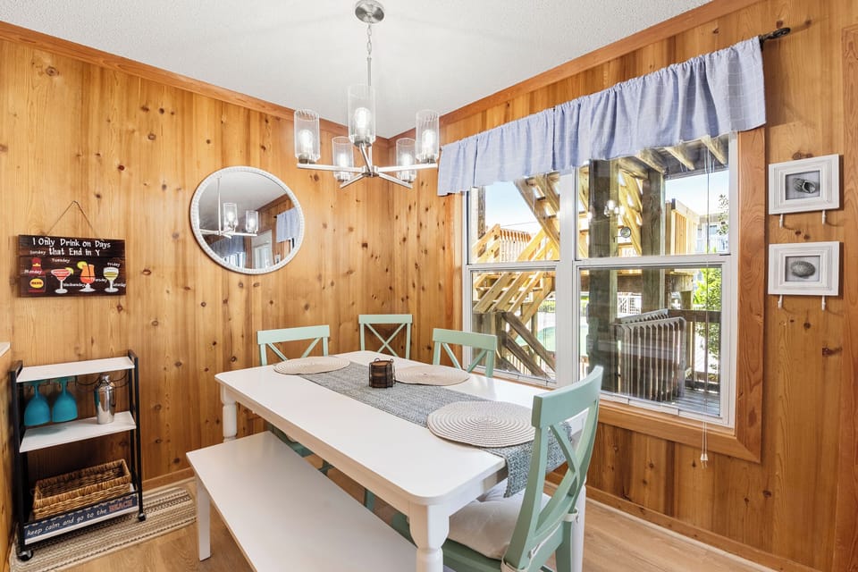 ISC1: Happy Ours | Dining Area