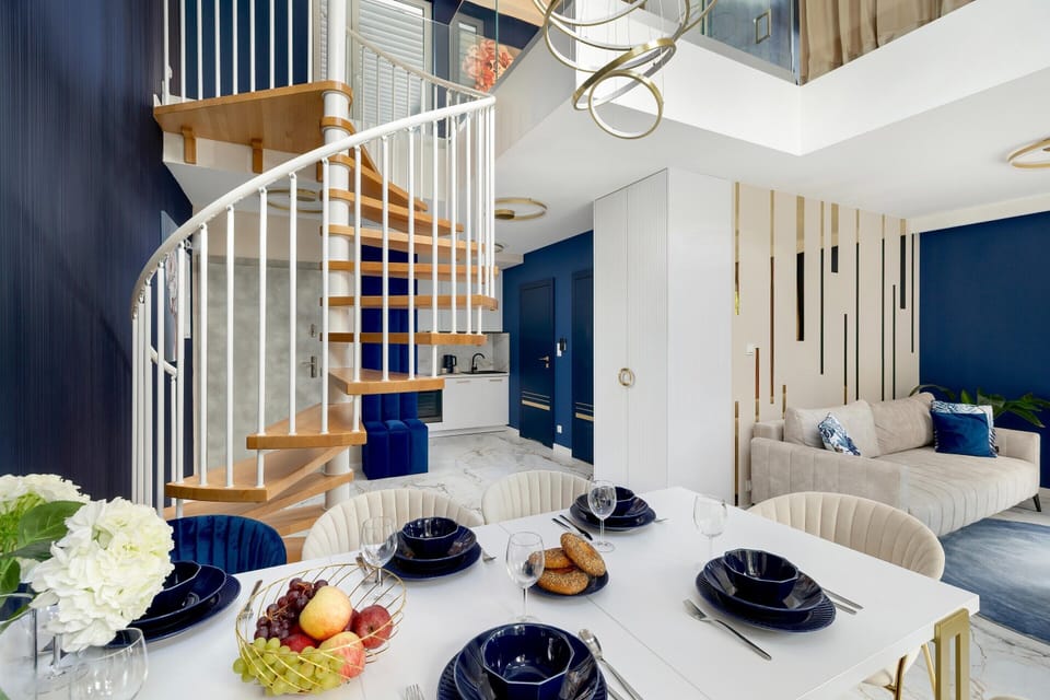 Apartment | Dining