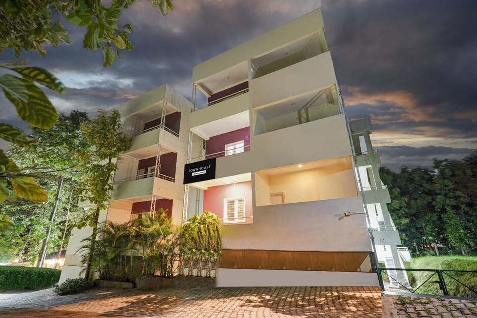 House | Exterior