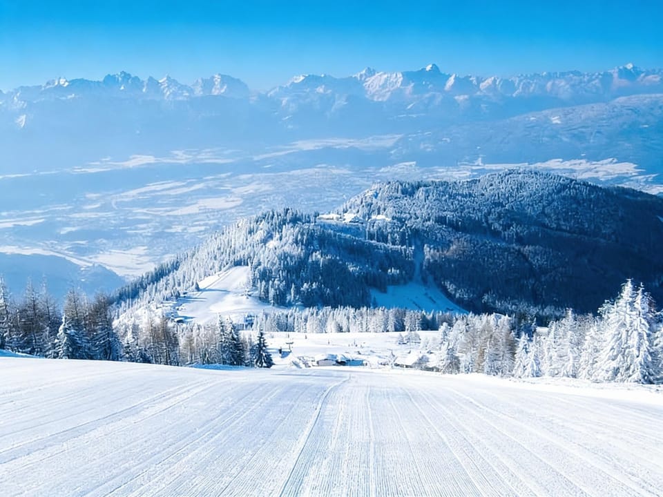 Region [winter] (>5 km)