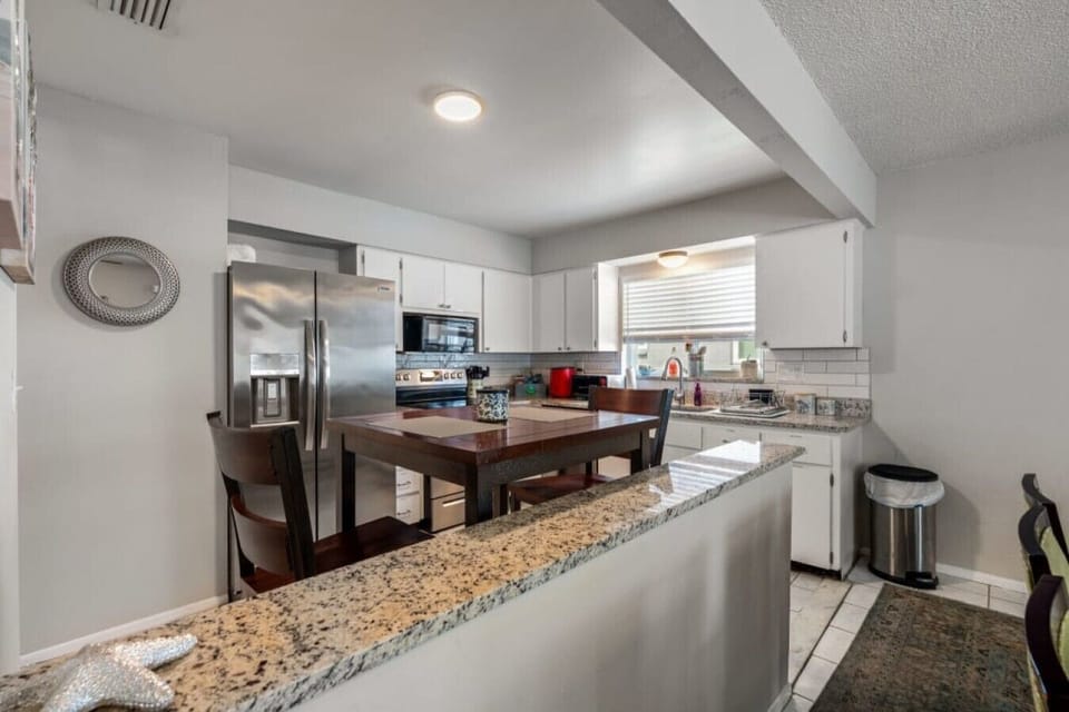 Kitchen | Stainless Steel Appliances | Breakfast Bar Seating