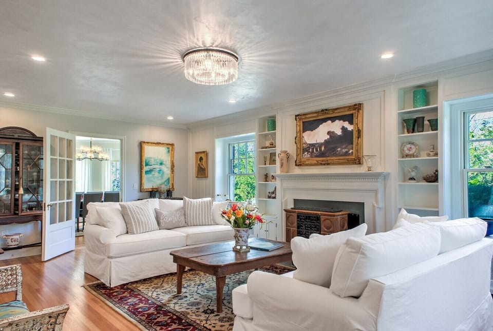 High-quality furnishings
