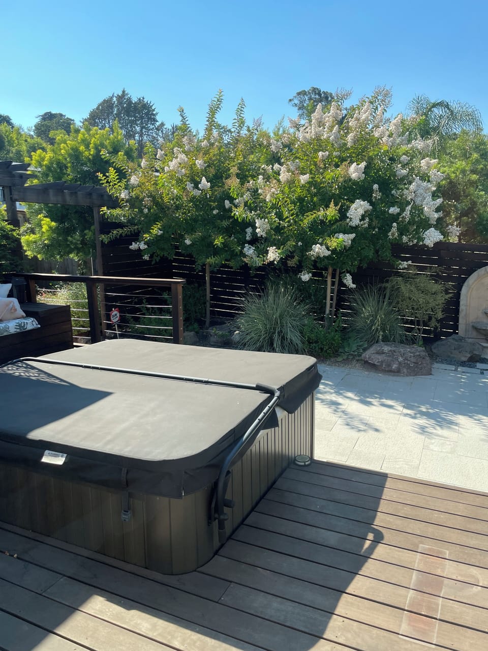 Outdoor spa tub
