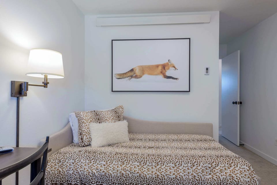 Guestroom with 2 twins