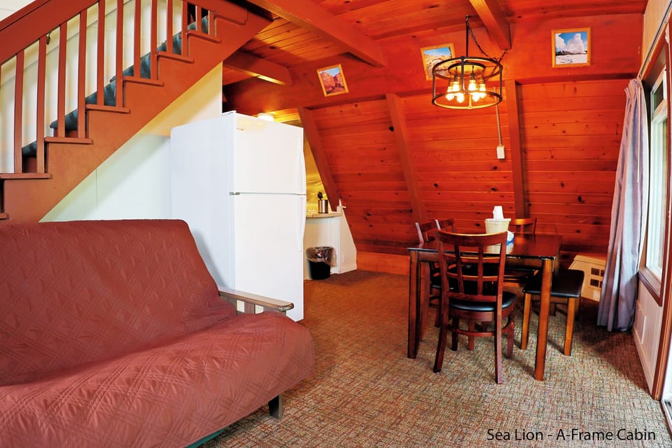 A-Frame - Dining Area