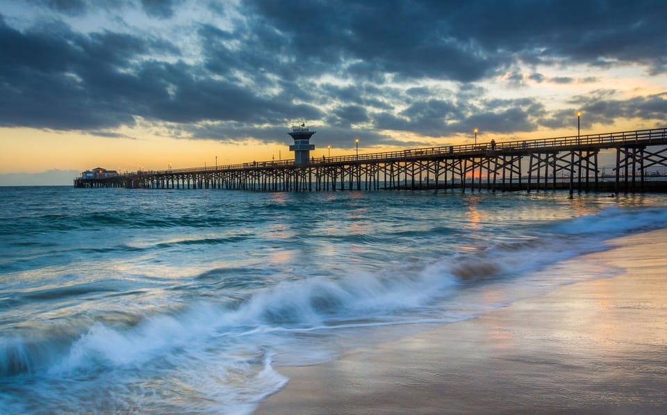 Less than 10 mi. from Belmont Shore and Seal Beach beaches, shopping, and dining