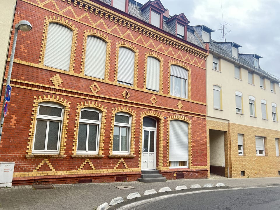 Image 10