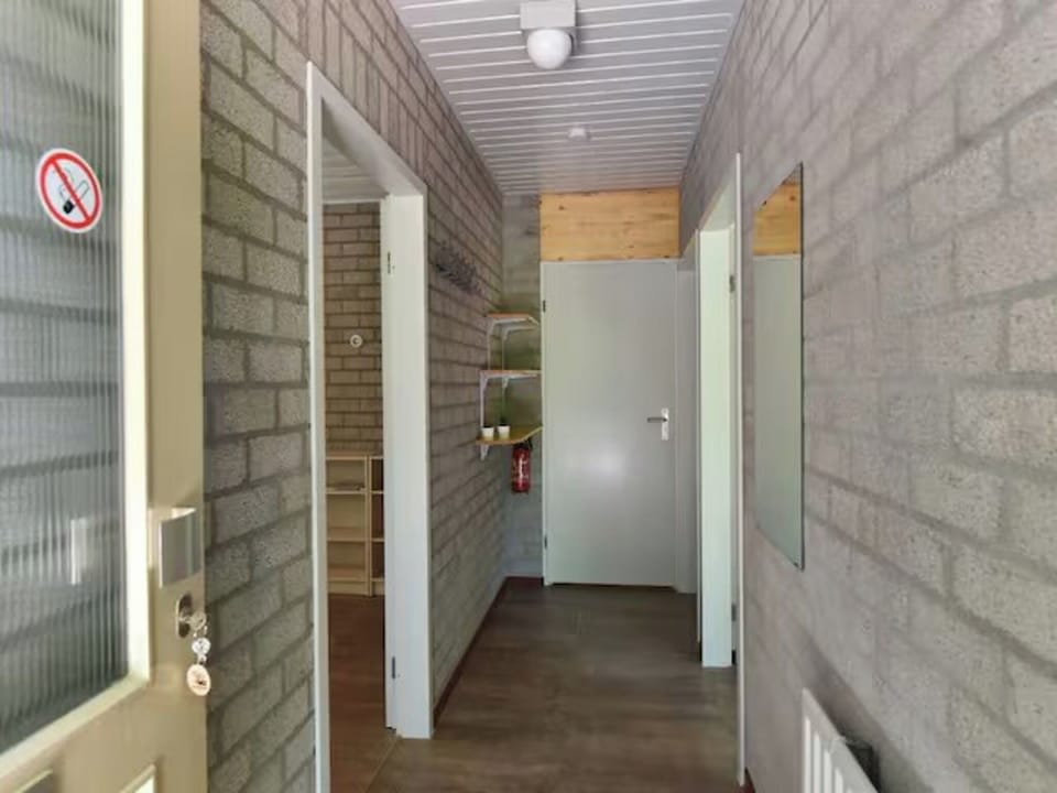 Entrance / Reception