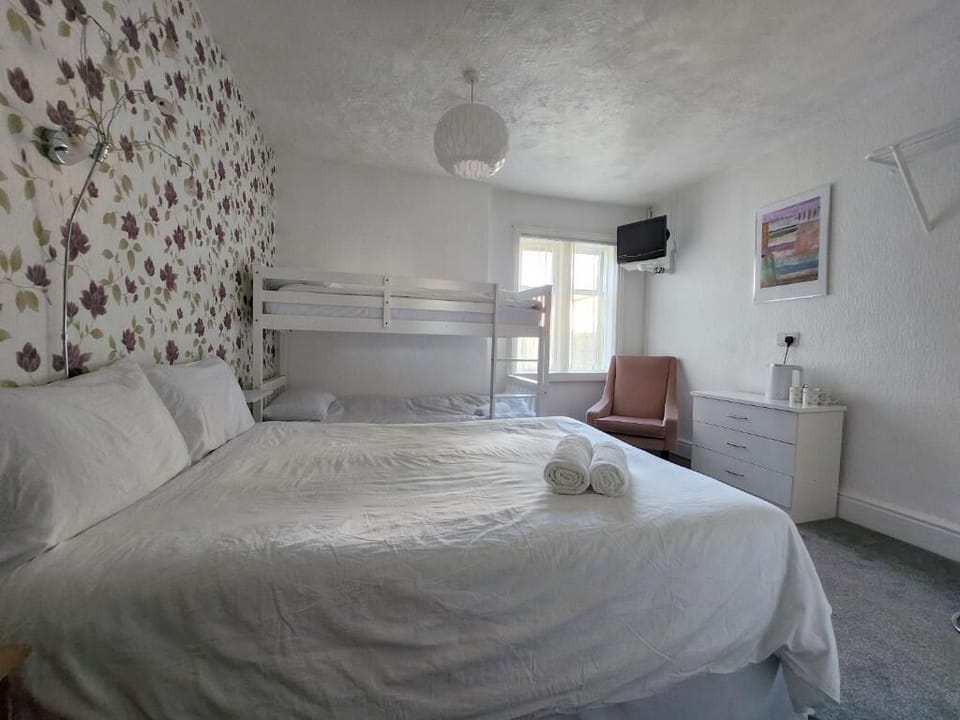 Quadruple Room | Free WiFi