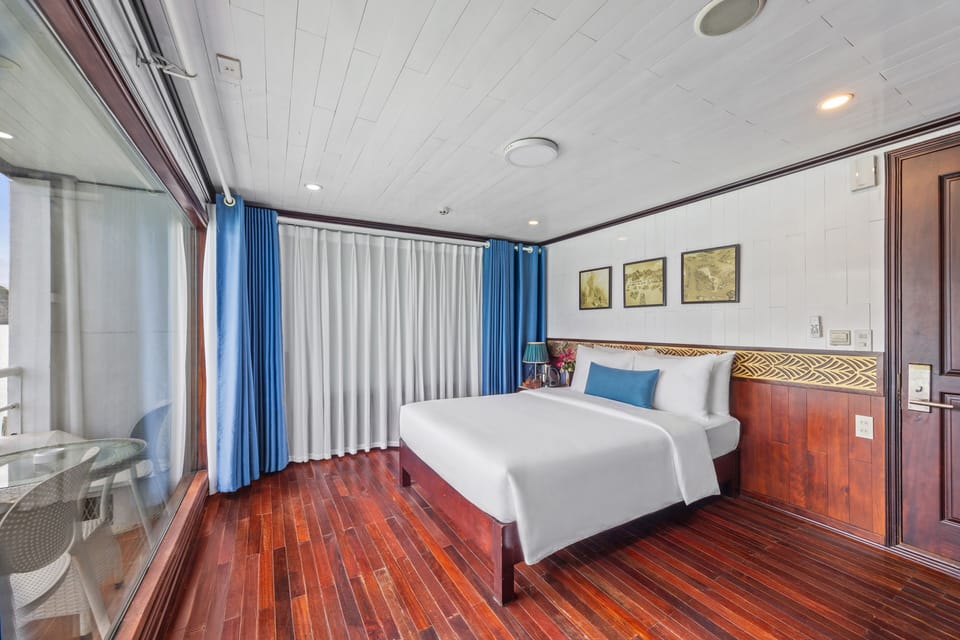 Deluxe Double or Twin Room, Balcony, Ocean View | Desk, free WiFi