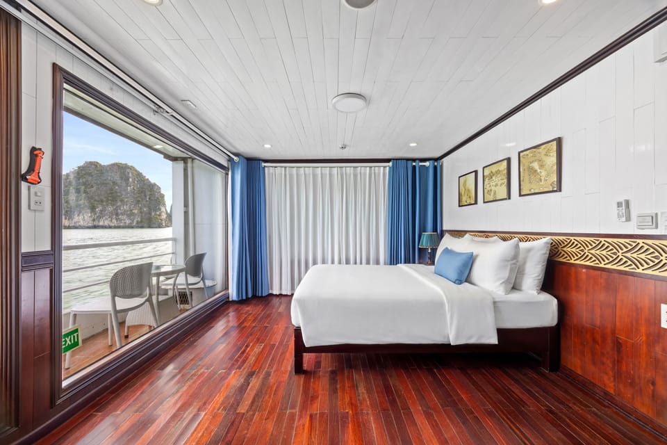 Deluxe Double or Twin Room, Balcony, Ocean View | Desk, free WiFi