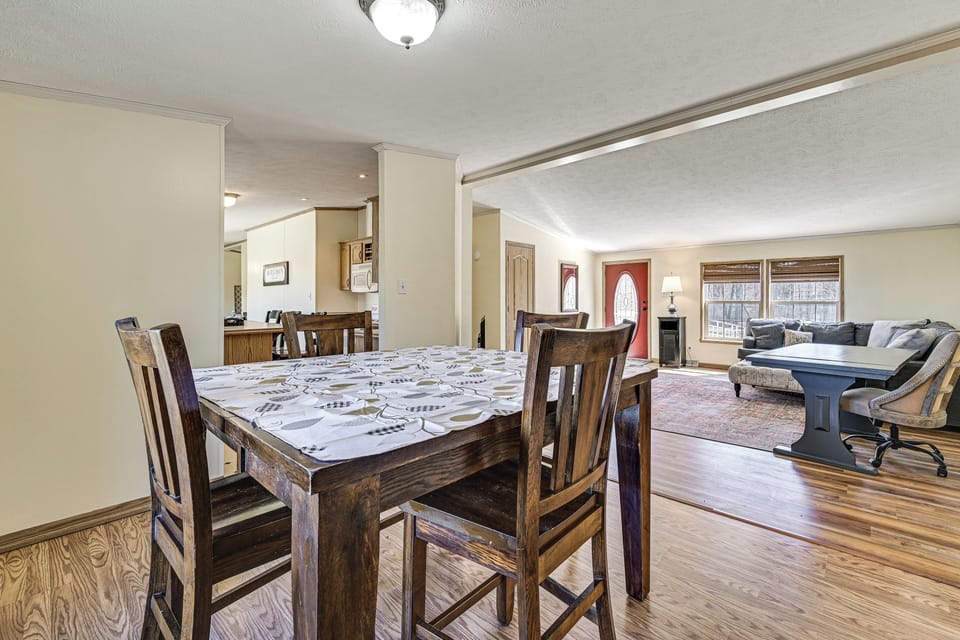 Formal Dining Area | 1st Floor