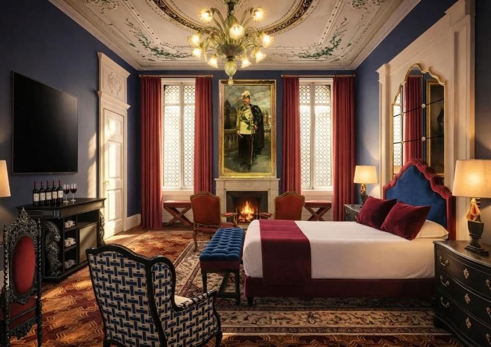 Presidential Suite | In-room safe, individually decorated, individually furnished