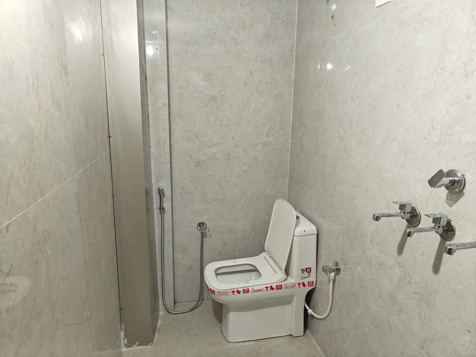 Shower, soap, shampoo