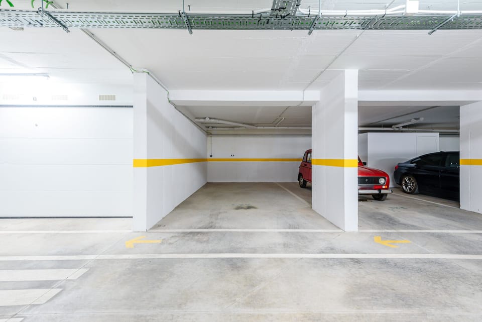 Free self parking