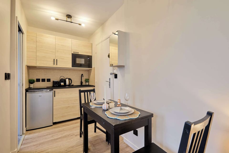 Espace repas / cuisine tout équipée