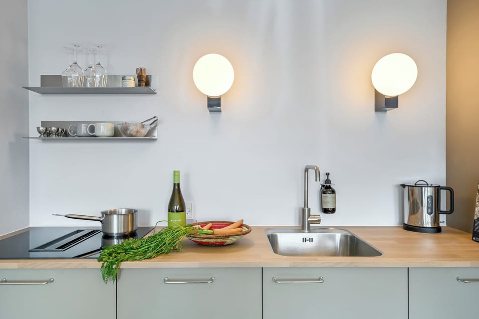 Deluxe Studio | Private kitchen