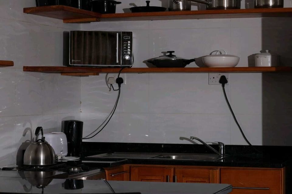Comfort Suite, Garden View | Private kitchen