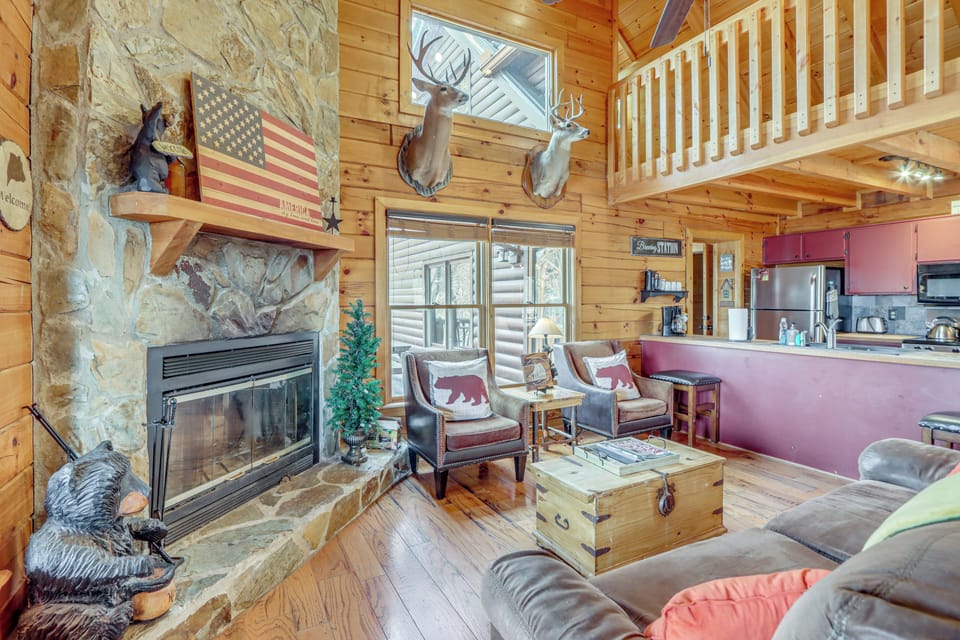House (5 Bedrooms) | Interior