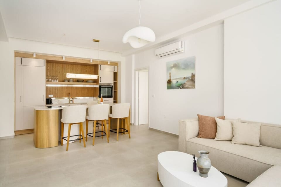 Cook, dine, and relax in this stylish kitchen with modern appliances