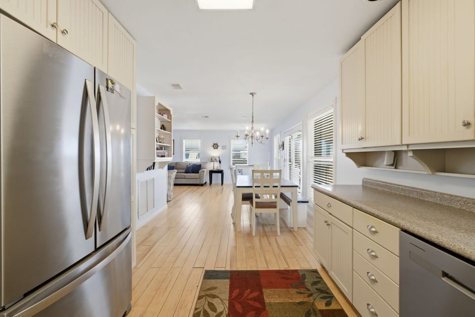 Seaswept- Kitchen, Dining Room & Living Room