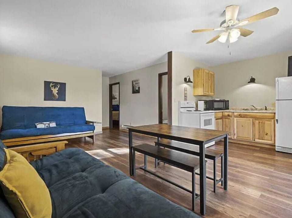 Virbo20232120living20room20