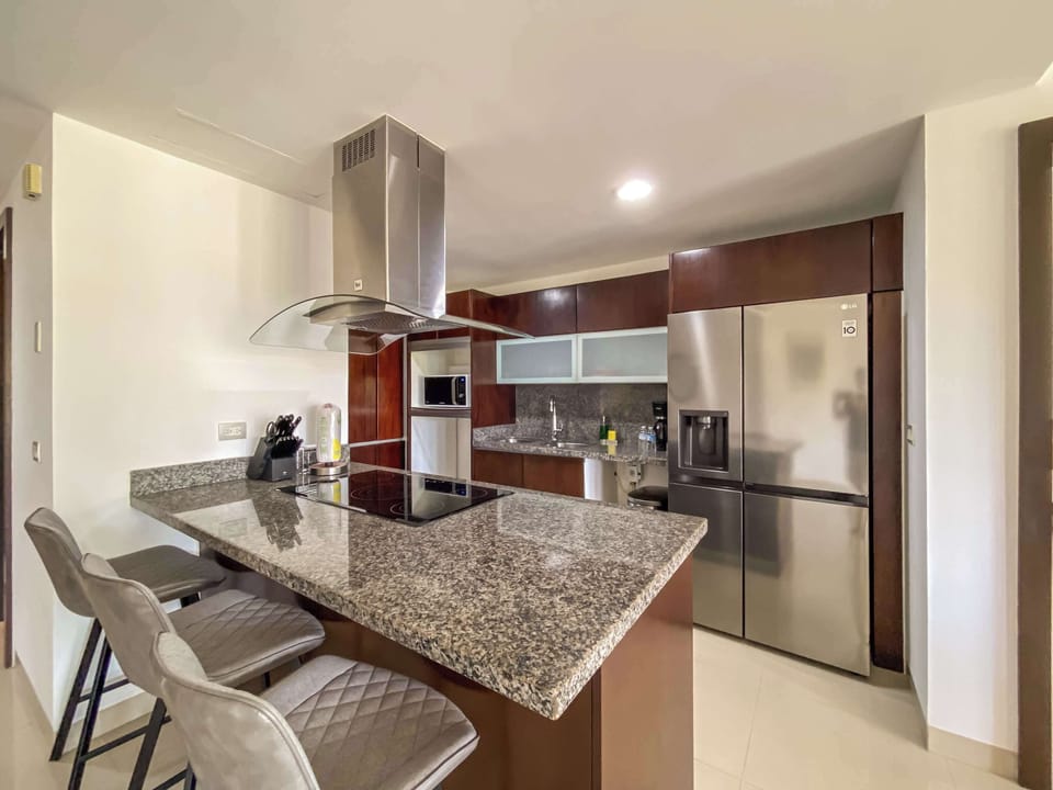 Fully equipped modern kitchen