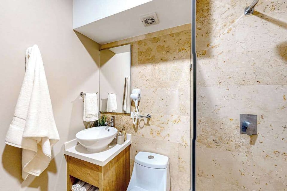 Bathroom vanity