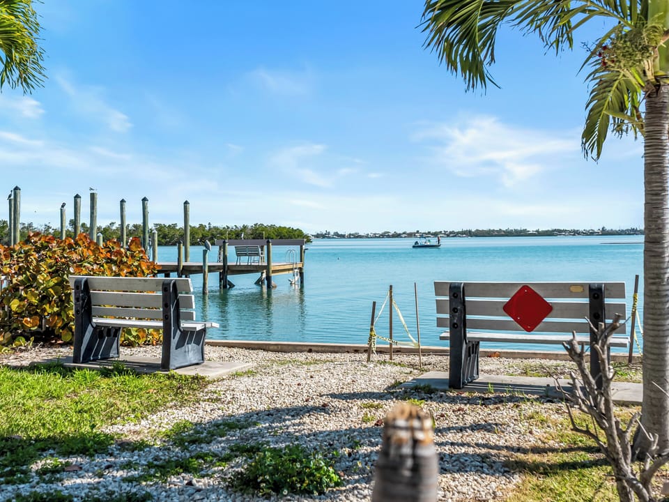 Bay Side of Friendship Lane
