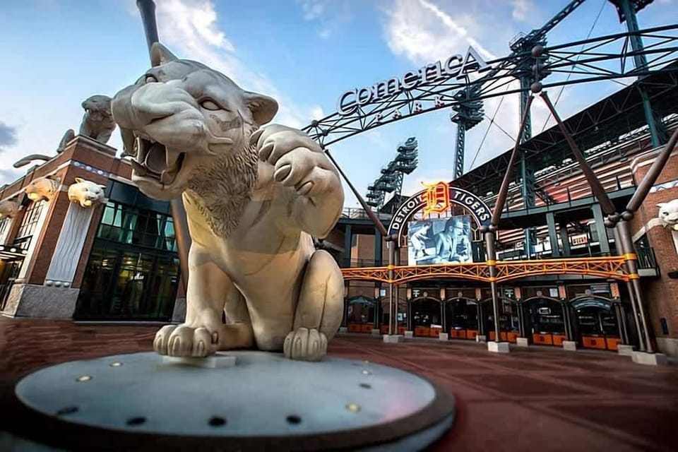 Catch a game or enjoy the lively atmosphere at Comerica Park just minutes away, perfect for entertainment, dining, and memorable nights out.