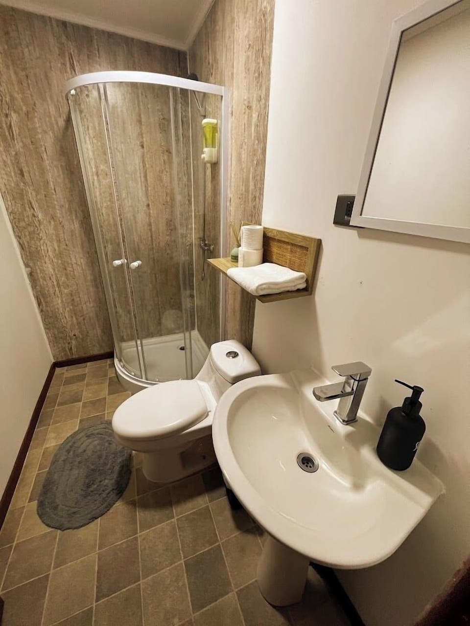 Comfort Double Room, City View | Bathroom | Shower, hair dryer, towels, soap