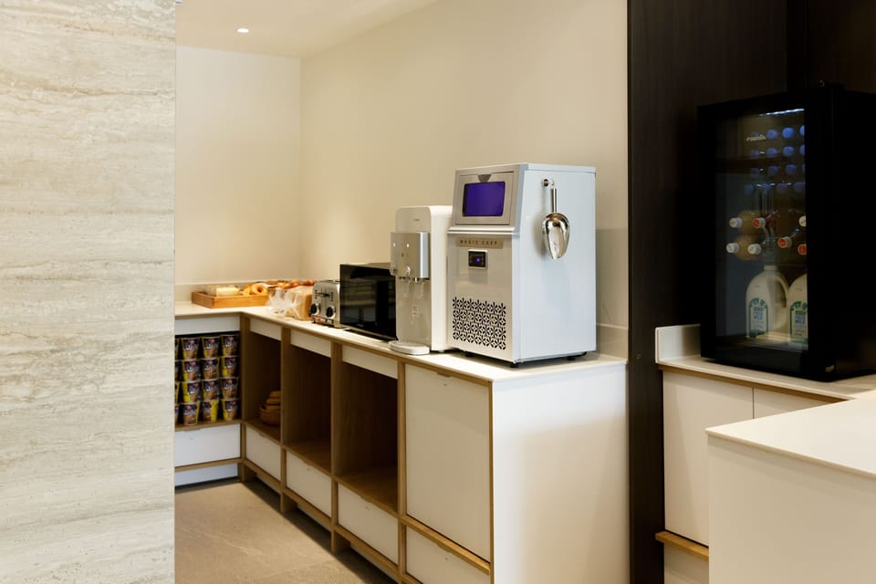 Free daily self-serve breakfast