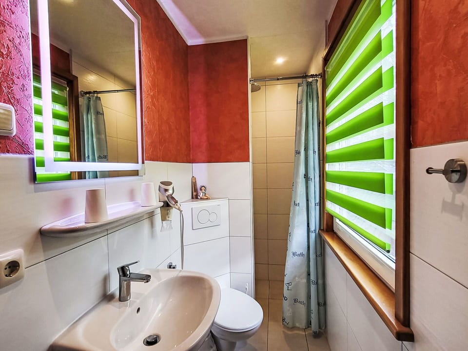 Interior Design, Plumbing Fixture, Flooring, Floor, Sink, Plumbing, Tap, Ceiling, Bathroom Sink, Room