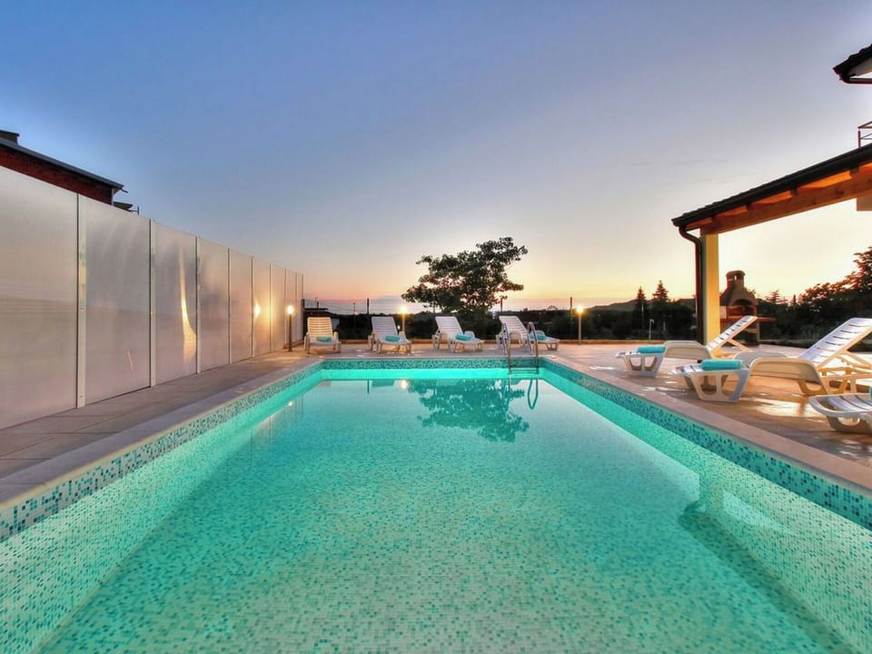 Swimming Pool, Blue, Water, Resort, Outdoor Furniture, Composite Material, Eco Hotel, Water Feature, Hotel, Thermae