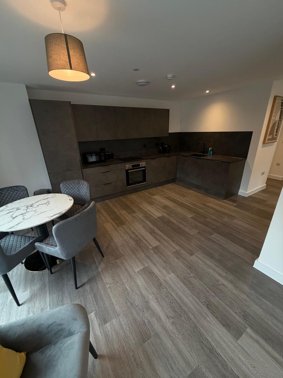 Superior Apartment, Balcony, City View | Private kitchen | Full-size fridge, microwave, oven, stovetop