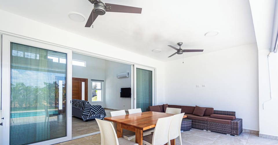 Villa, 3 Bedrooms, Accessible, Private Pool | Dining room