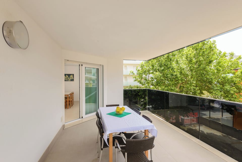 Apartment, 1 Bedroom, Balcony, City View | Balcony