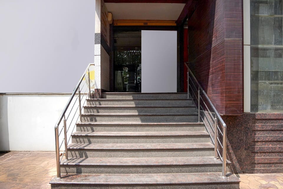 House | Reception