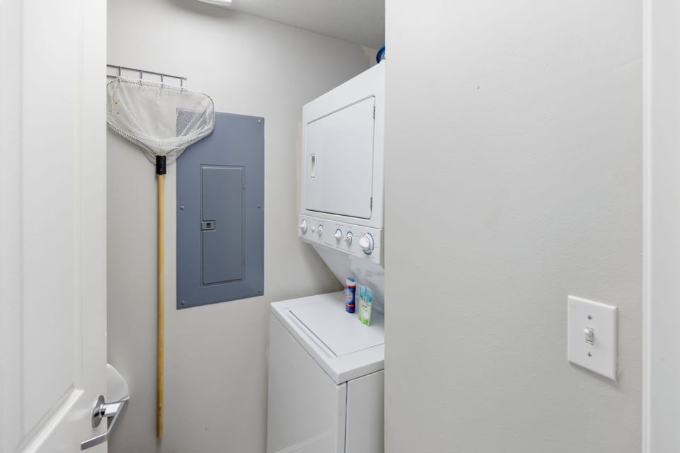 Your in-unit washer and dryer make packing light effortless, letting you refresh clothes anytime during your stay.