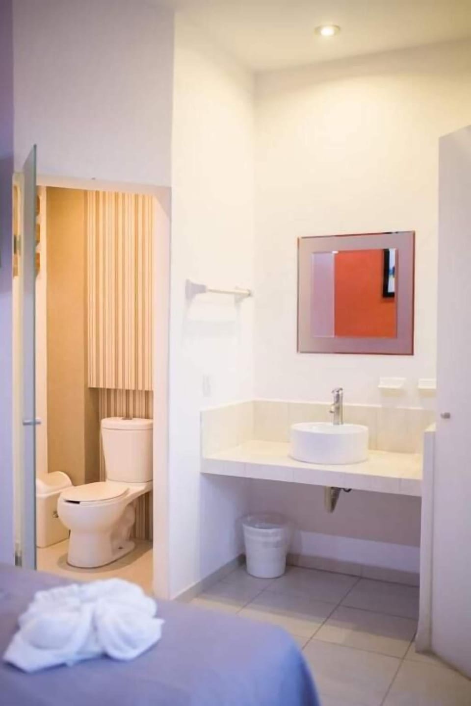 Shower, towels, soap, shampoo