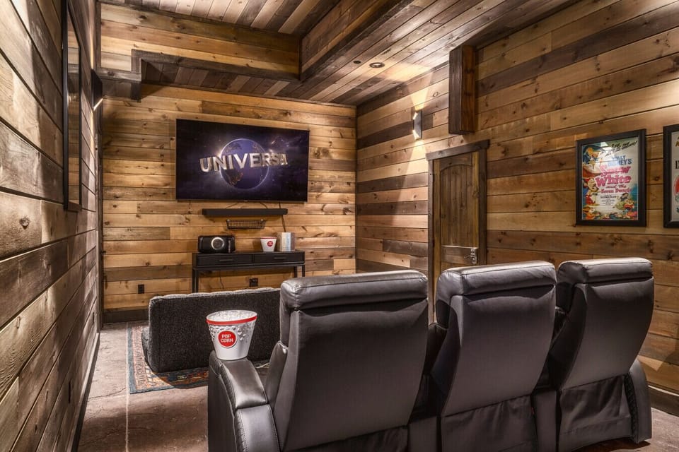 Private theater room for movie nights!