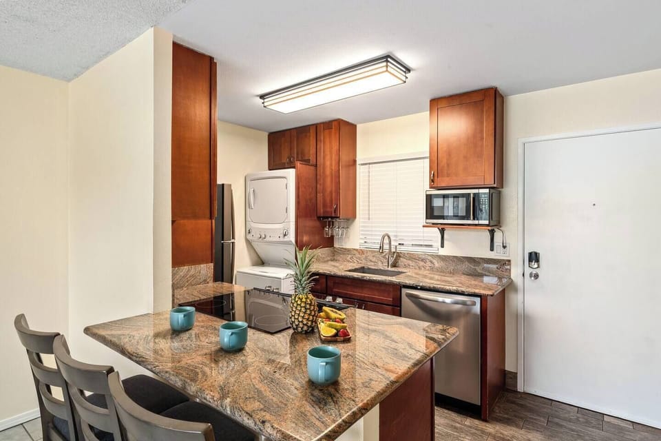 Full Kitchen that would make your stay feel at home