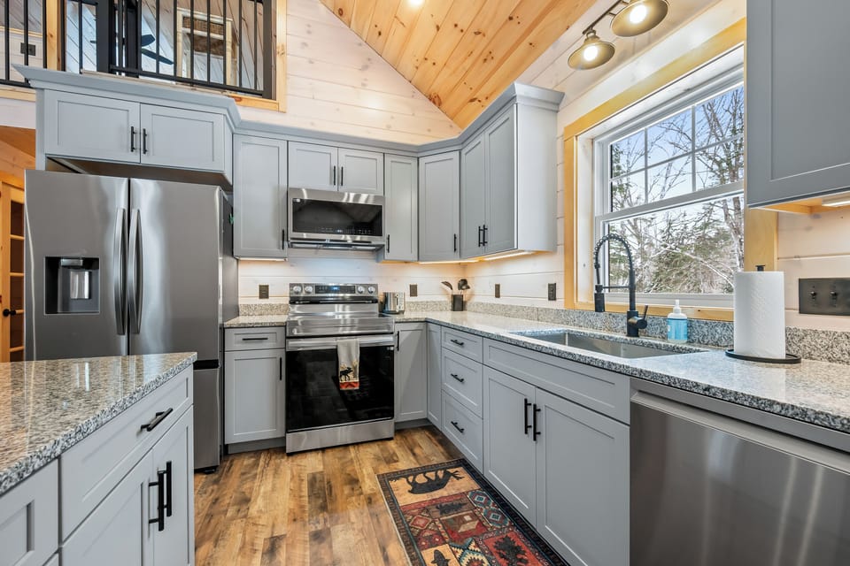 Fully equipped kitchen