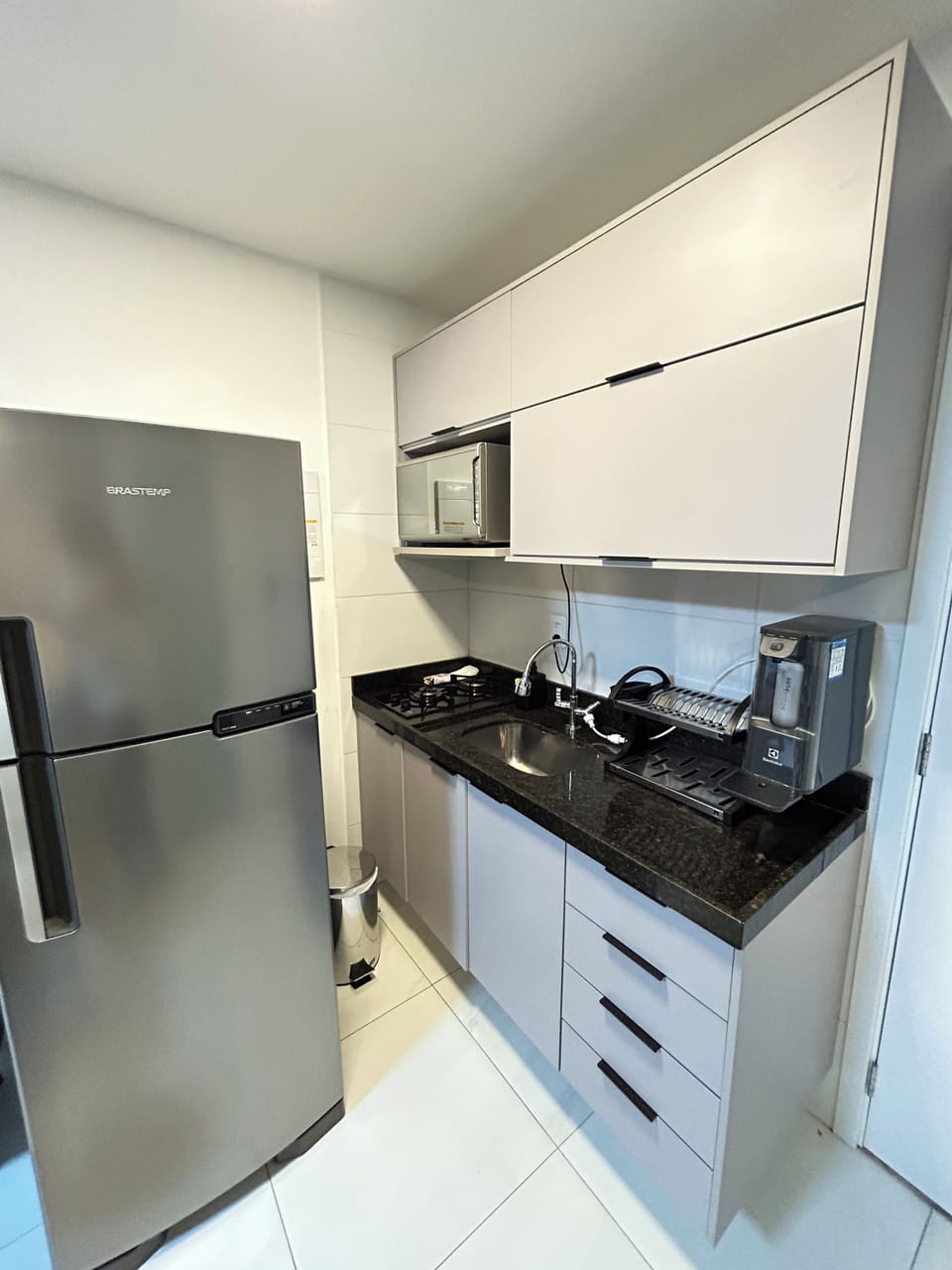 Apartment | Private kitchen | Fridge, microwave, stovetop, electric kettle